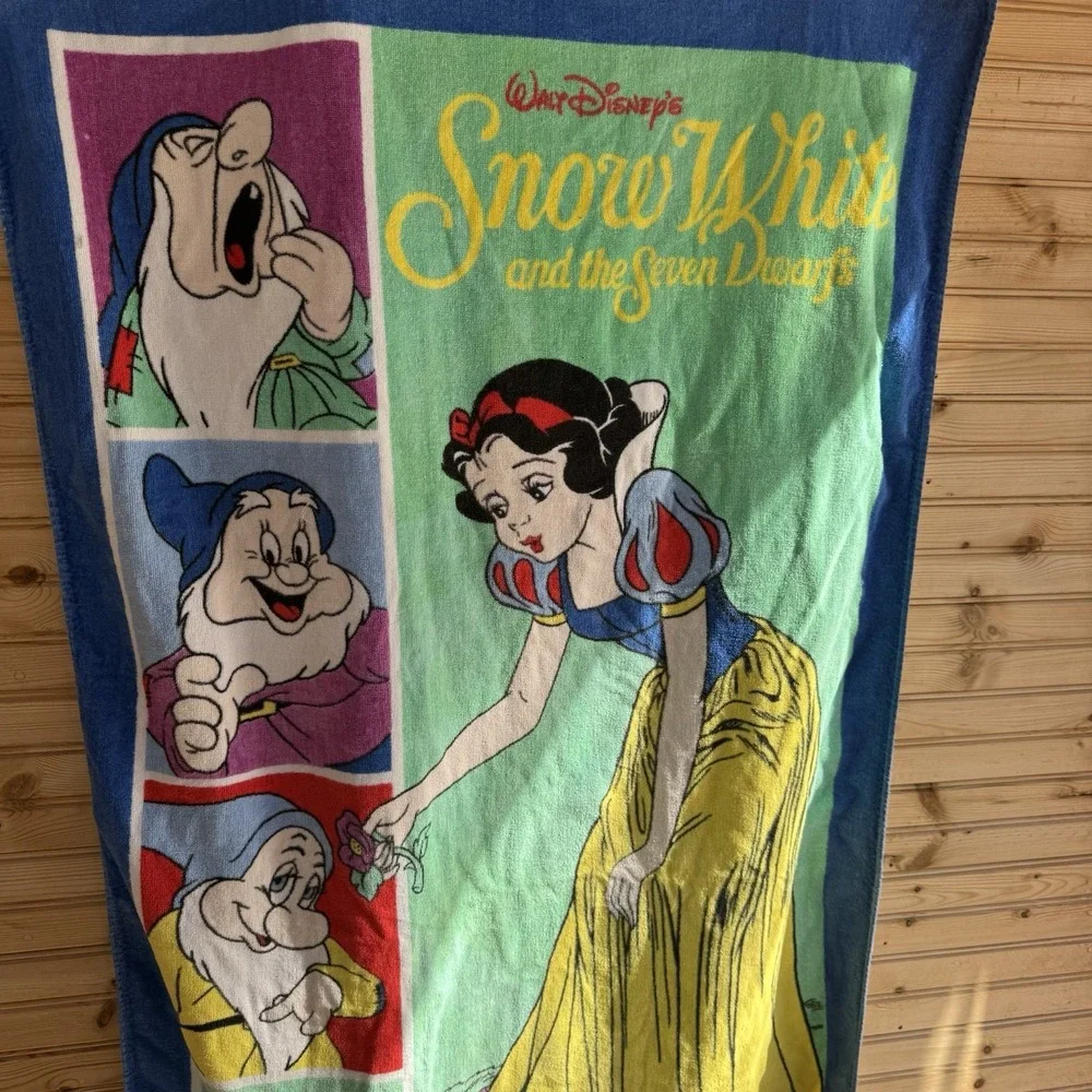 Vtg 1990s Snow White & the Seven Dwarfs Franco Beach Towel Walt Disney 56